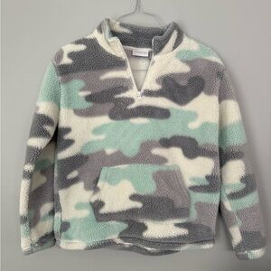 NWOT The Children's Place Gray and White Camouflage Fleece Hoodie Girls XL